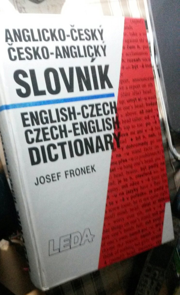 slovník česko-anglický a anglicko-český z vyd. Leda